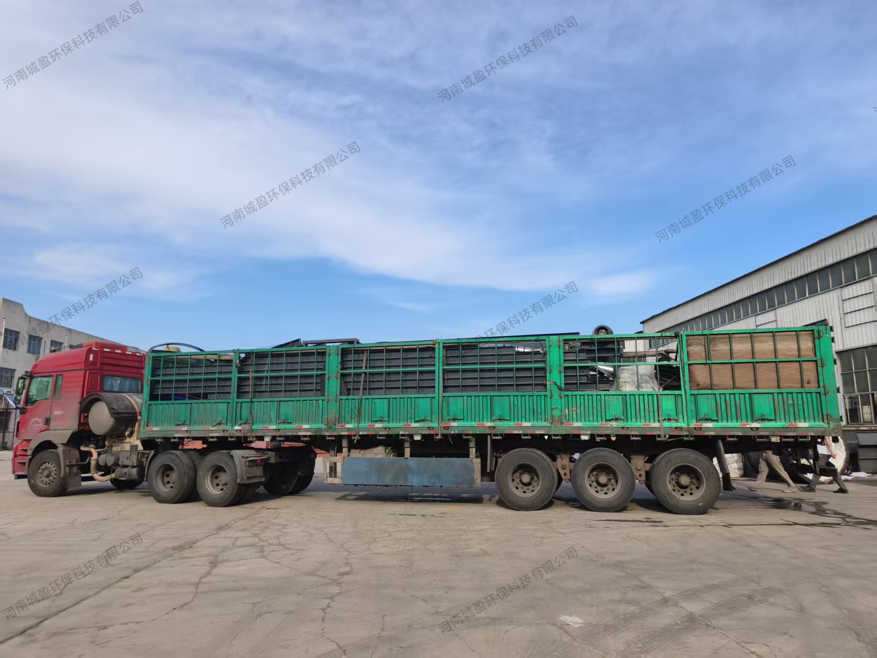 匠心交付：三車B650、B800皮帶輸送機(jī)整裝發(fā)往山東客戶現(xiàn)場(chǎng)